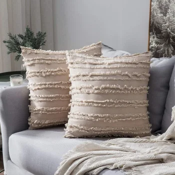 накладная подушка с двумя декоративными рождественскими узорами из льна на диван и диван в гостиной - Изображение 2  