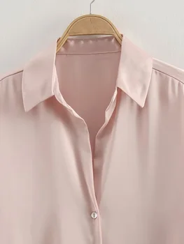 Атласная однотонная женская блузка с отложным воротником и длинным рукавом, однобортная женская рубашка, уличная одежда, офисные женские рубашки, топы, новинка 2023 года - Изображение 2  